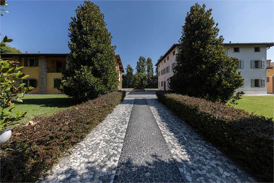 VIALETTO INGRESSO
