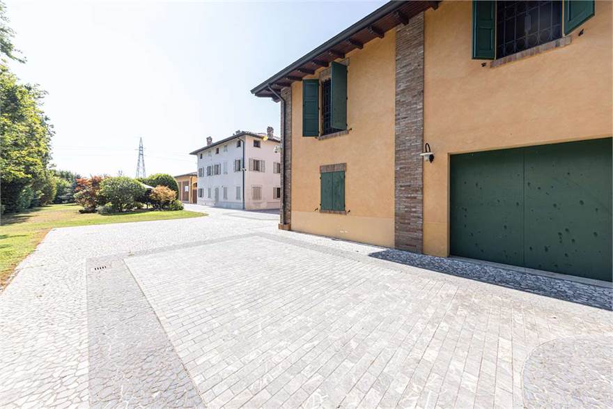 Villa 3