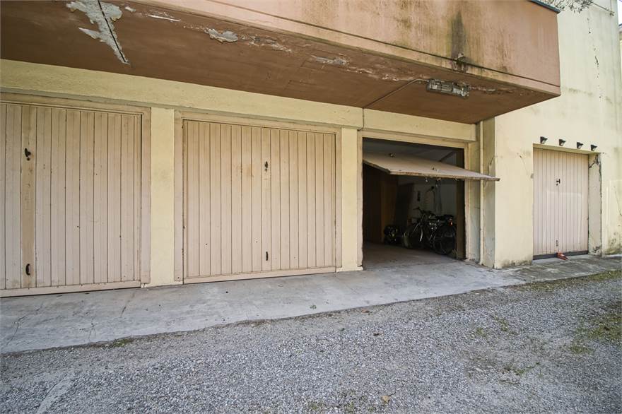 garage
