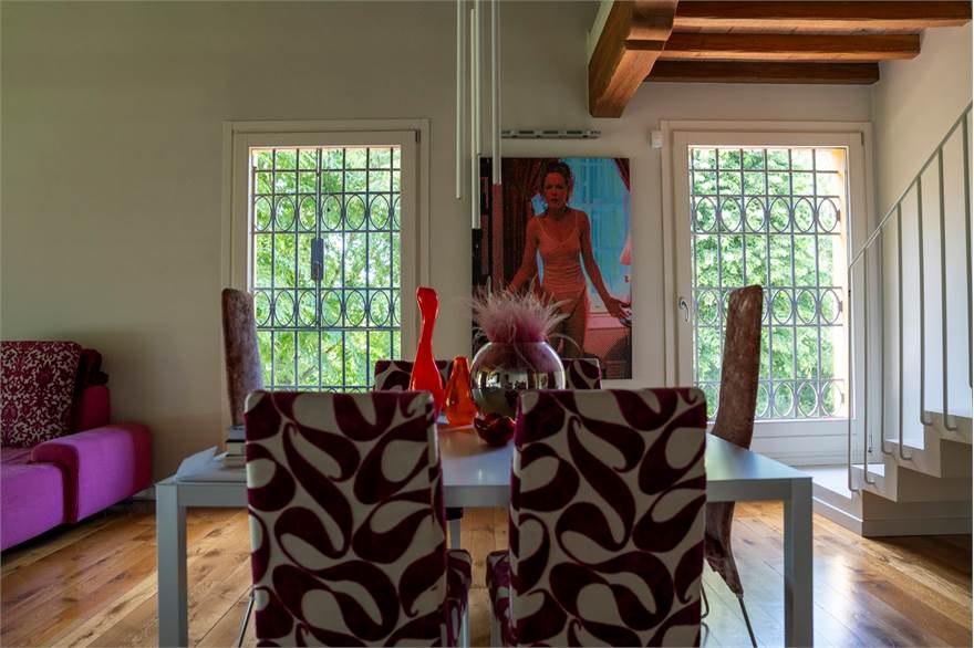 Photo 35