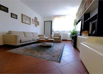 Villa In Vendita a Modena