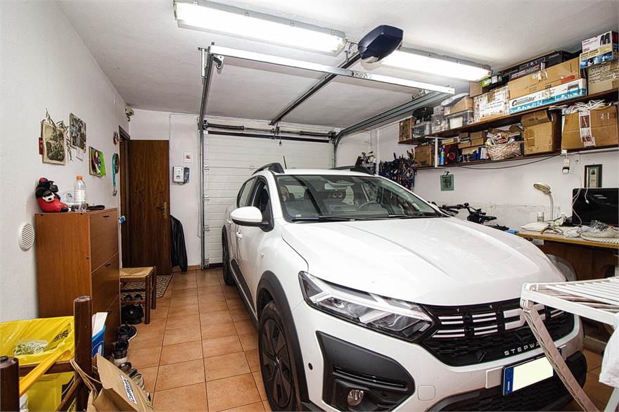 garage