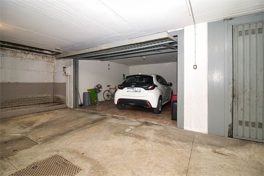 garage